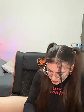 xxbbtaa Live Web Cam Show