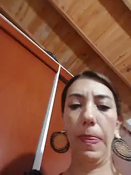 LunaZambrano webcam