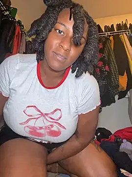 GirthGoddessCoco webcam