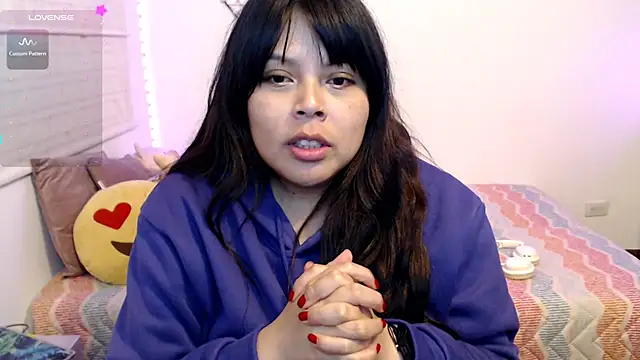 EllieMoonX webcam