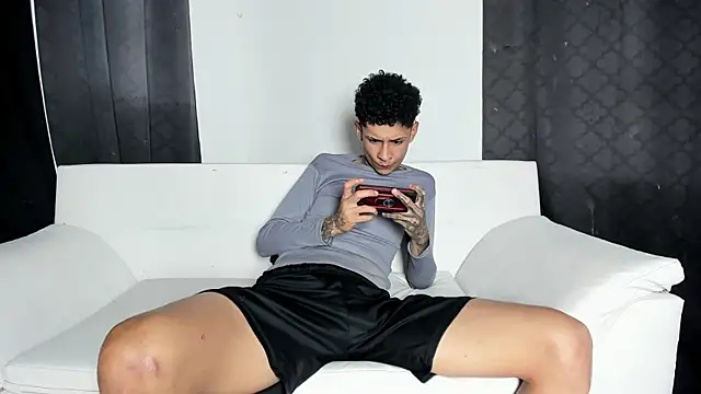 self_love46 Live Web Cam Show
