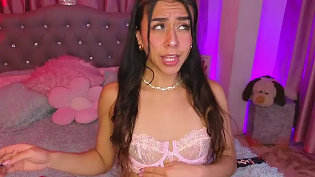 Emiily_Scott1 webcam