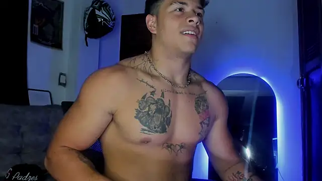 Dominic_Biker__ webcam