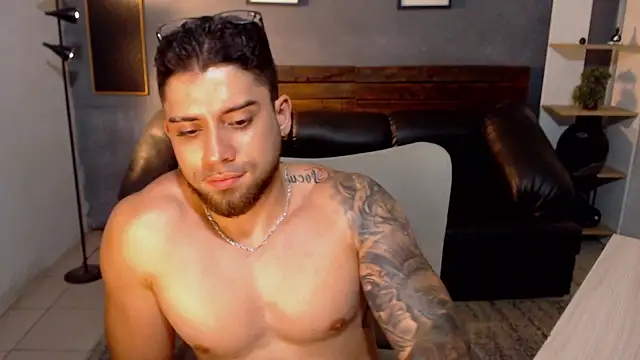 Mike_montoya01 webcam