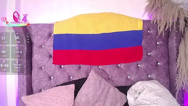 Violet_Collins1 webcam