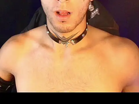 dark_men1 webcam