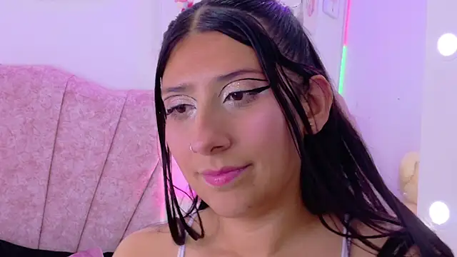 Sara_Blum webcam