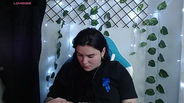Nika_1_ webcam