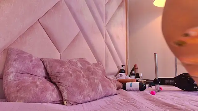 DemiJones_