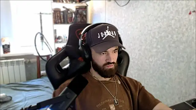 _Serious_Man webcam