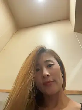 okgirl_23 webcam
