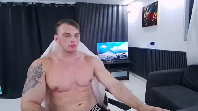 YourHotGreg webcam