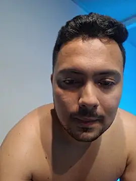 ORTIZ96hot Live Web Cam Show