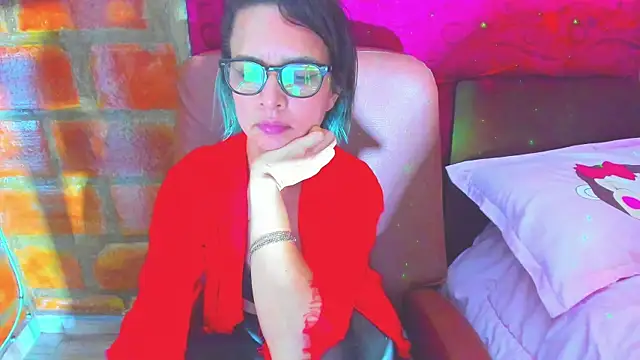 BrianaGarner webcam