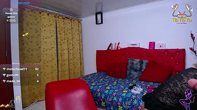thalia_mills19 webcam