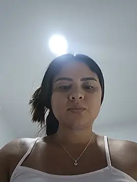 sexy-latin10 webcam