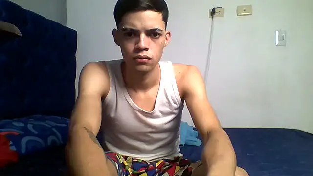 Latinos_2001 webcam