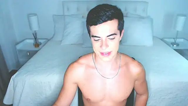 mr_hunterx webcam