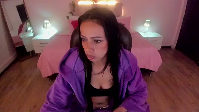 Mariam_Lopez__ webcam