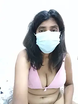 Amisha-35 webcam