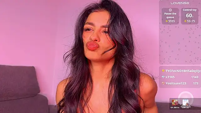 EmilyLuxx webcam