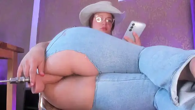 melody_hankss webcam