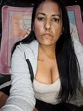 Emma_47 webcam