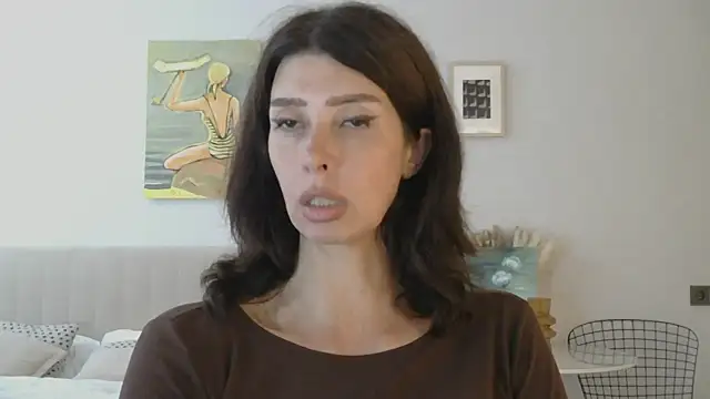 WhiteQueen888 webcam