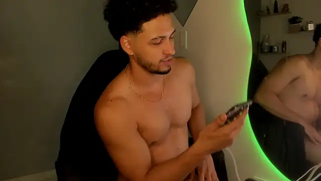 Kris_Khalifa69 webcam