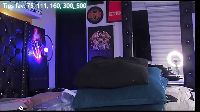 MADISSONLOVE_ webcam