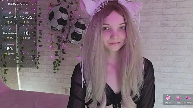 AnimeAlica18 webcam