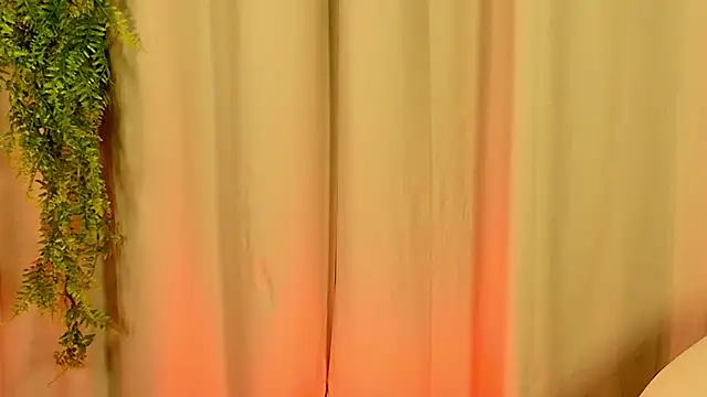 xbigpeach webcam