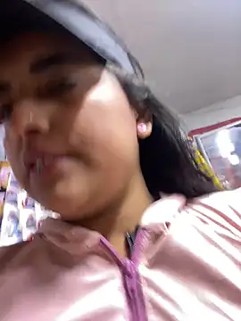 Annie_Alicee webcam