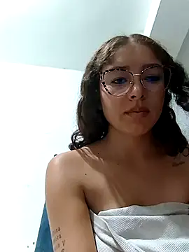 lunanovaxoxo webcam