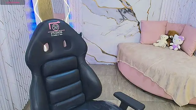 bunnii_tay webcam