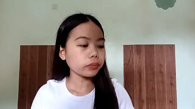 CrissyDeshaies webcam