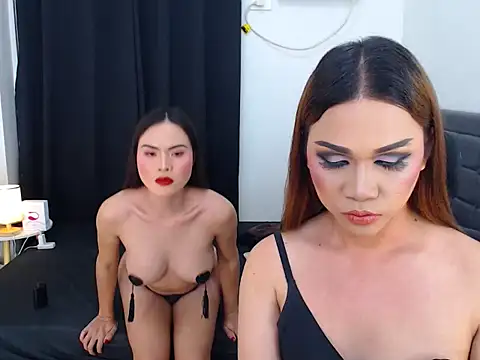CarlaXFrancine webcam