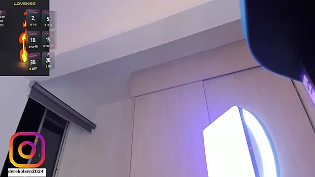 DerekOlsen Live Web Cam Show