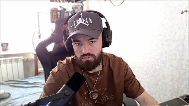Chat soba uživo modela _Serious_Man