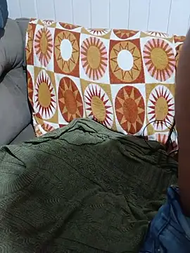 Lupita_sol's room
