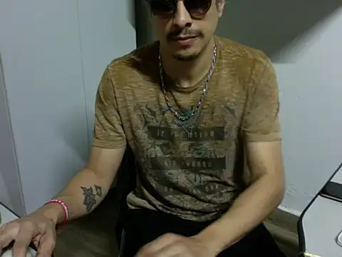 SOLESFETISHBR Live Web Cam Show