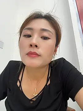 okgirl_23 webcam