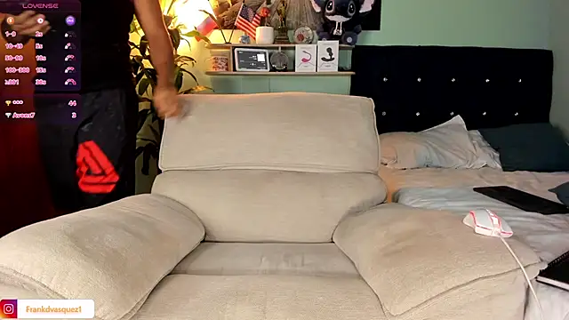 Neganhot_ webcam