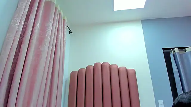 Avi_Winklar webcam