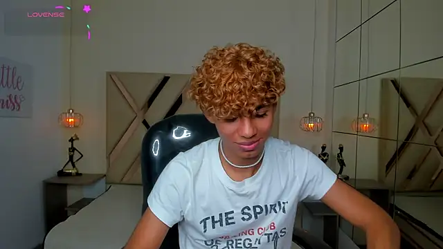 Anyelo_Twink webcam