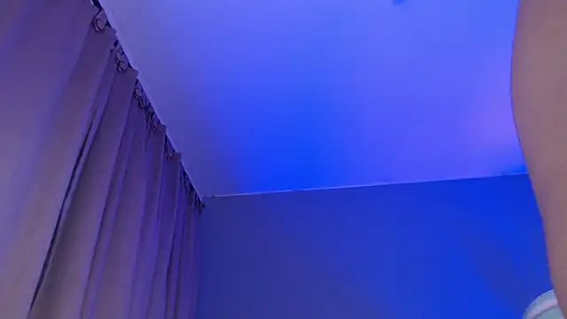 Celestte_w webcam
