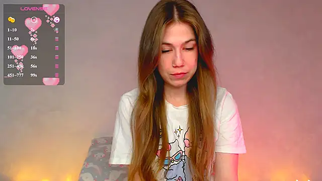 kira_cozy webcam