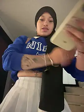 DiosaPink_ webcam
