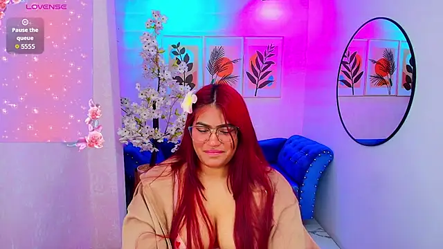 Charlotte_stoone webcam