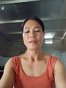 Lily-ly live cam